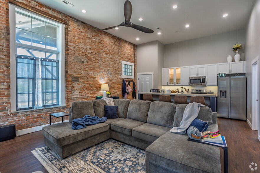 More Photos Of 1199 Central Ave, Dubuque Apartments For Sale