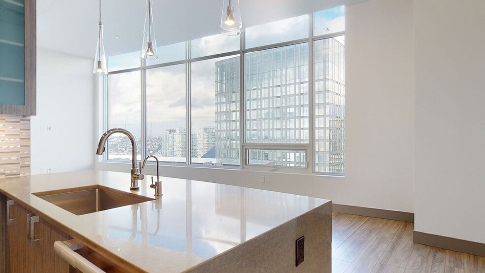 More Photos Of 2015 2nd Ave, Seattle Apartments For Lease