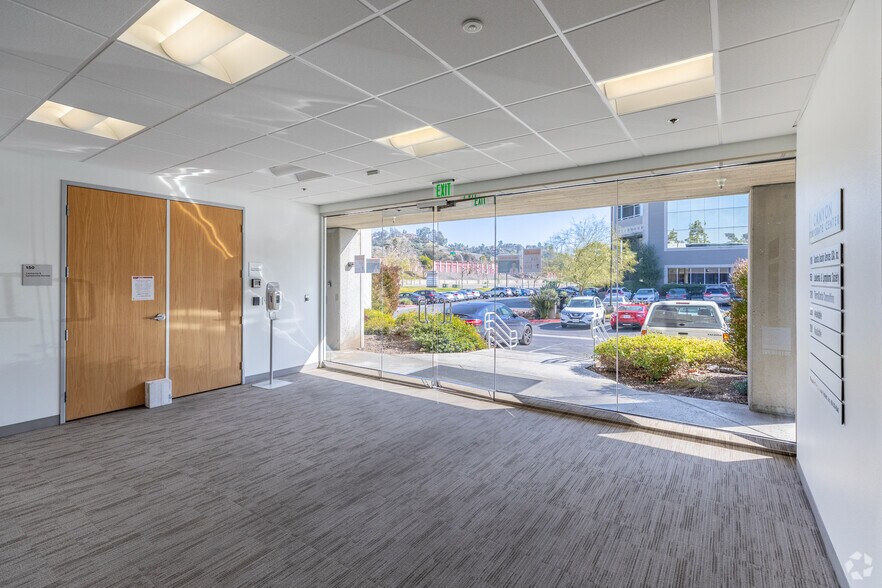 More Photos Of 3870 Murphy Canyon Rd, San Diego Unknown For Lease