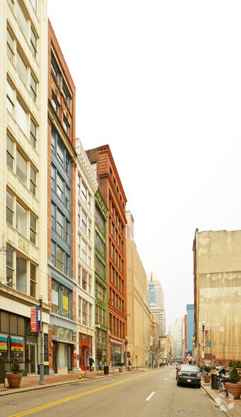 More Photos Of 808 Penn Ave, Pittsburgh Office For Lease