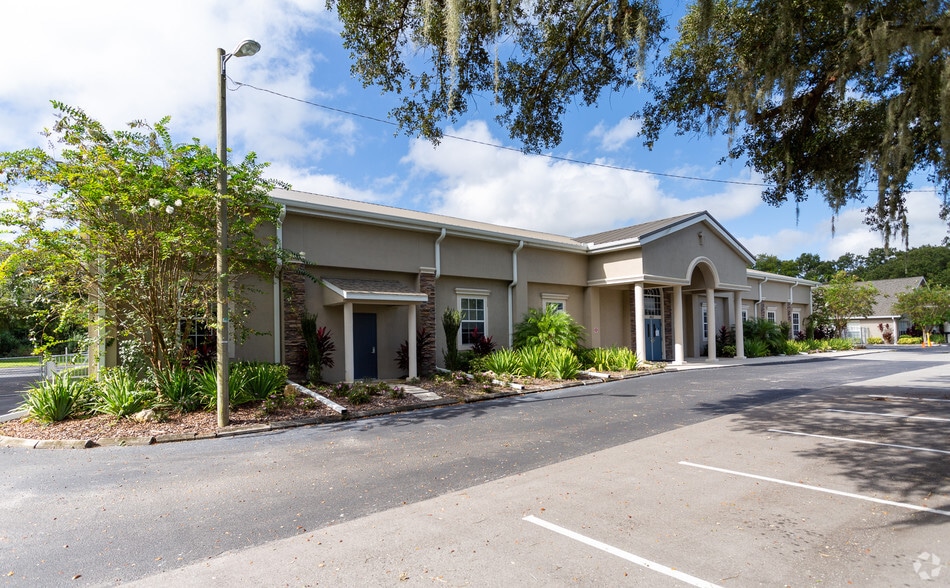 More Photos Of 1653 Bloomingdale Ave, Valrico Specialty For Sale