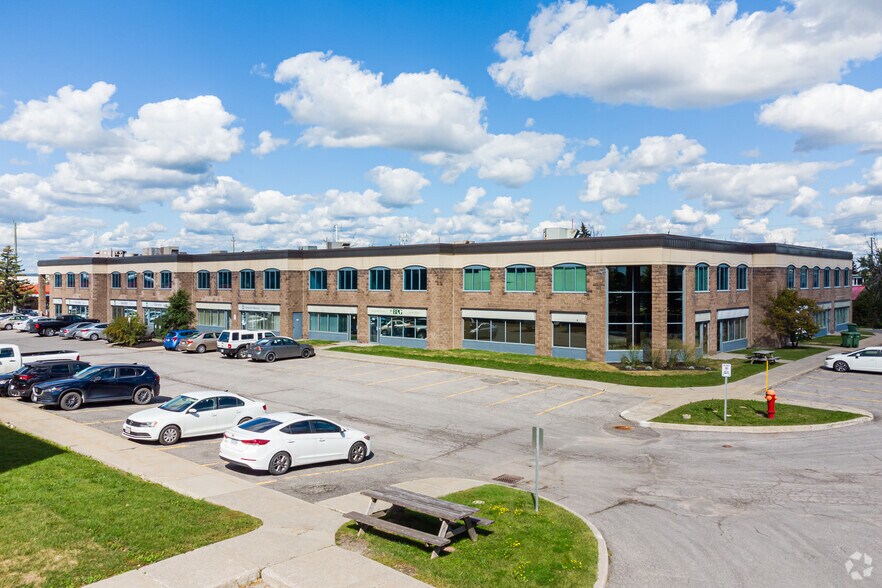More Photos Of 5310 Canotek Rd, Ottawa Office For Lease