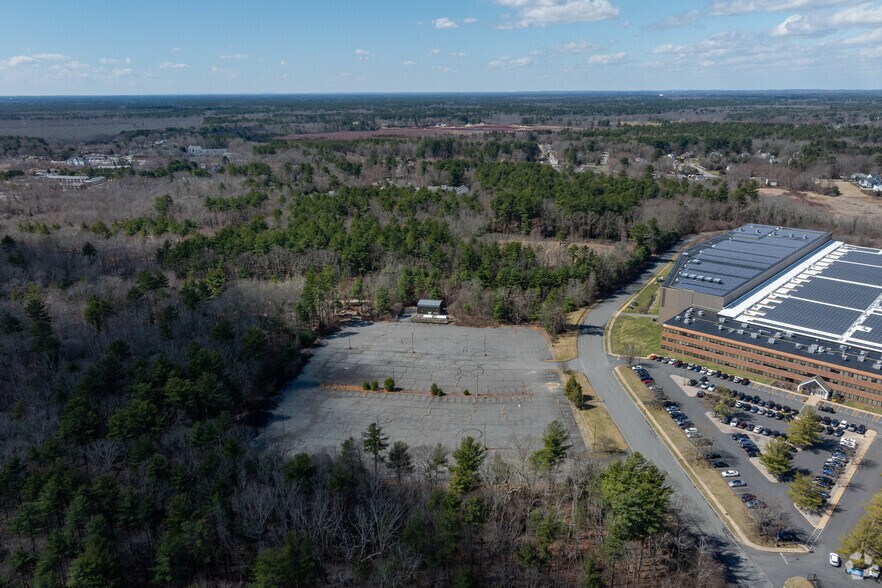 More Photos Of 38 United Dr, West Bridgewater Warehouse For Lease