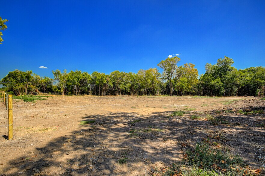 More Photos Of 17827 HWY 35 hwy, Pearland Land For Sale