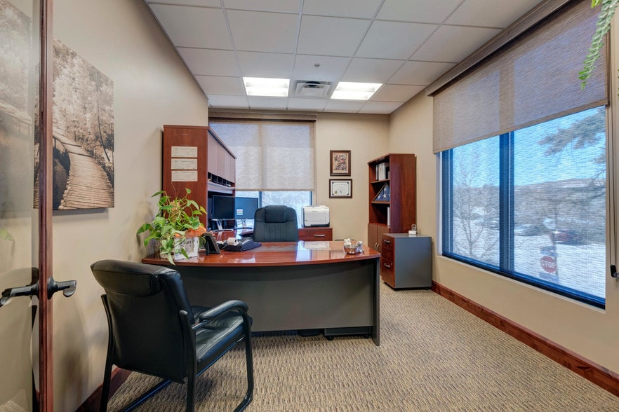 More Photos Of 103 4th St, Castle Rock Office For Sale
