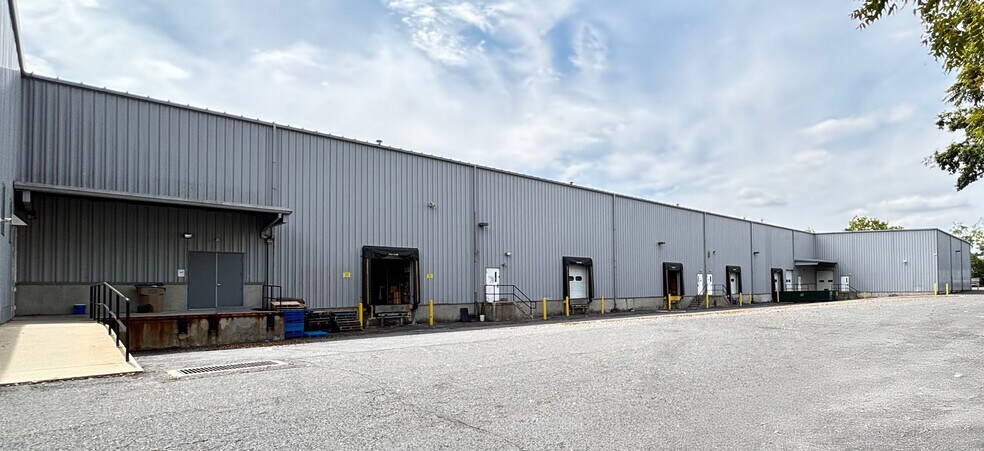 More Photos Of 630 Municipal Dr, Nazareth Manufacturing For Lease