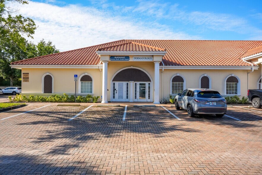 More Photos Of ,  Office For Sale