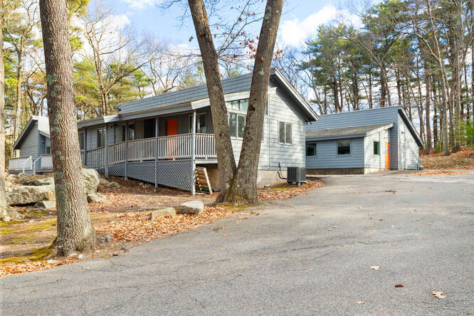 More Photos Of 398 Essex St, Beverly Loft Creative Space For Lease