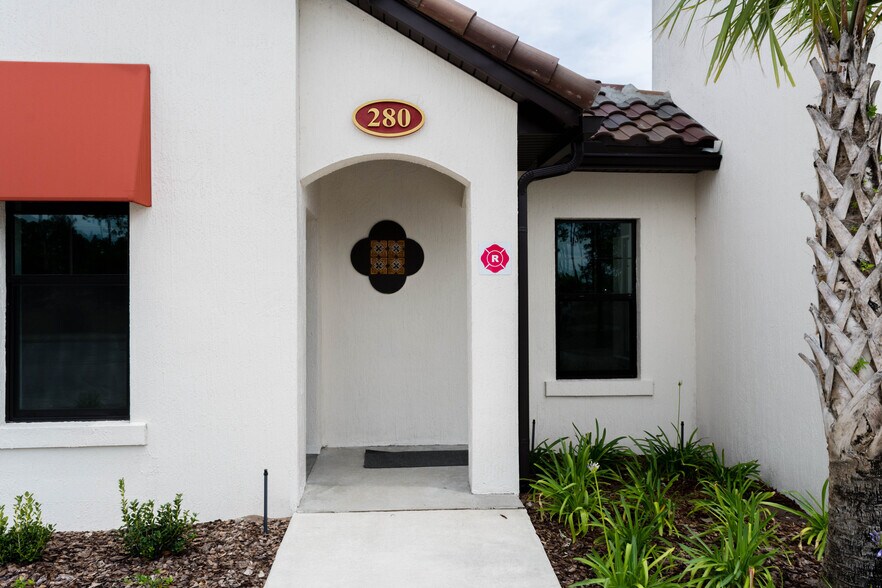 More Photos Of 440 - 446 Paseo Reyes Dr, Saint Augustine Coworking Space