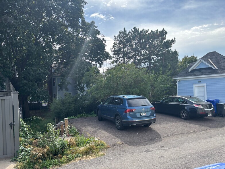 More Photos Of 1033 Grand Ave, Saint Paul Health Club For Sale
