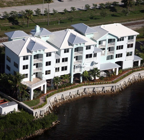 Primary Photo Of 415 NW Flagler Ave, Stuart Office Residential For Lease