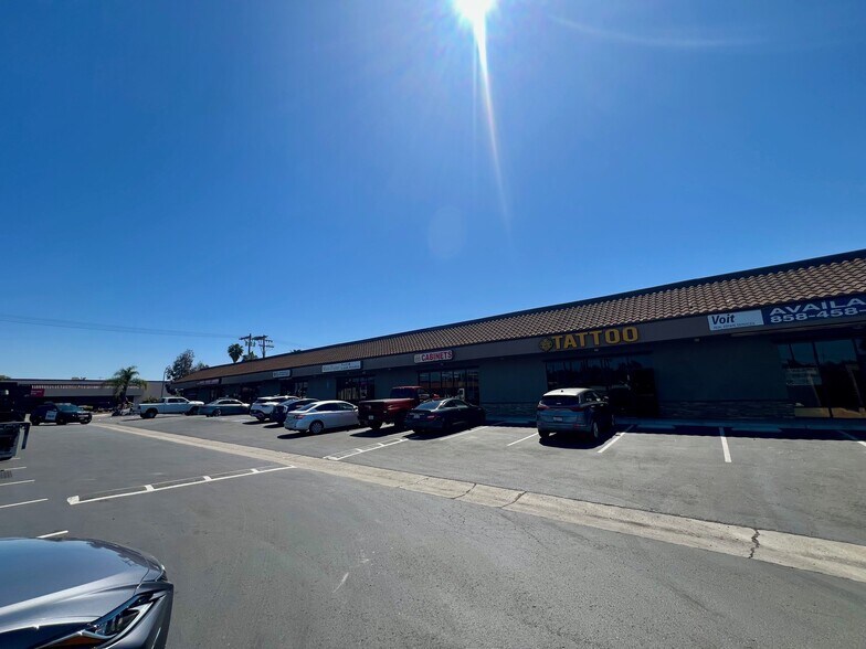 More Photos Of 935 W Mission Ave, Escondido Unknown For Lease