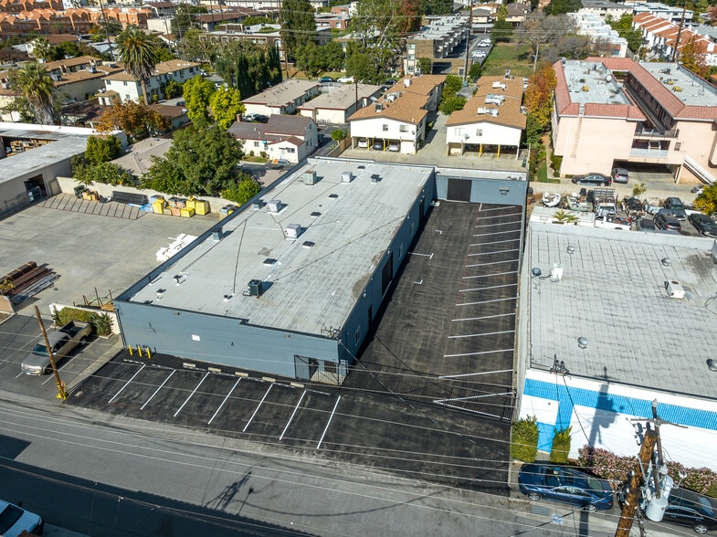 Primary Photo Of 319 Agostino Rd, San Gabriel Manufacturing For Lease