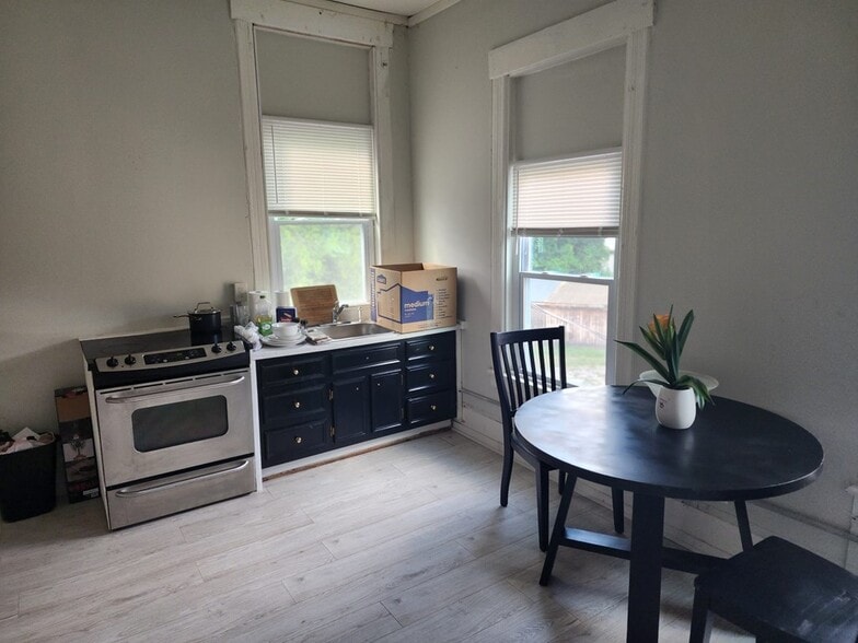 More Photos Of 215 Grace St, Greenwood Apartments For Sale