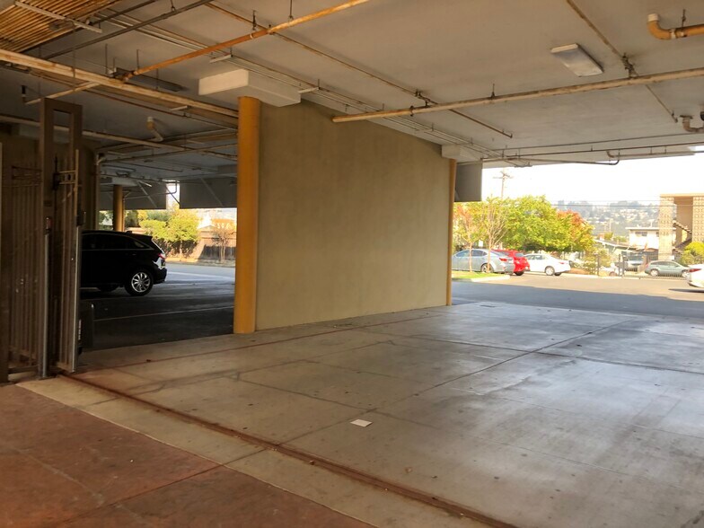 More Photos Of 727 San Pablo Ave, Albany Storefront Retail Residential For Sale