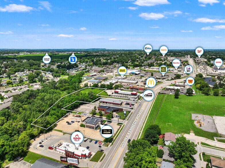 More Photos Of 1805 John F Kennedy Rd, Dubuque Freestanding For Sale