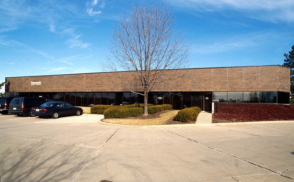 Primary Photo Of 11500-11540 Century Blvd, Springdale Warehouse For Lease