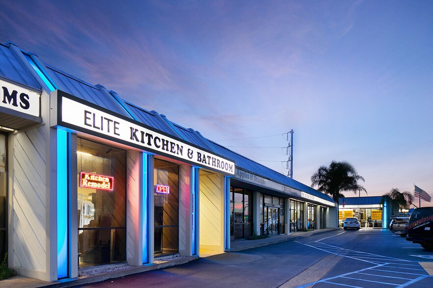 More Photos Of 18155-18195 Euclid St, Fountain Valley Showroom For Lease