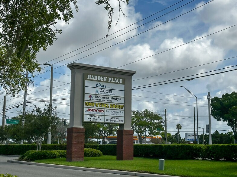 More Photos Of 2117 Harden Blvd, Lakeland Office For Lease