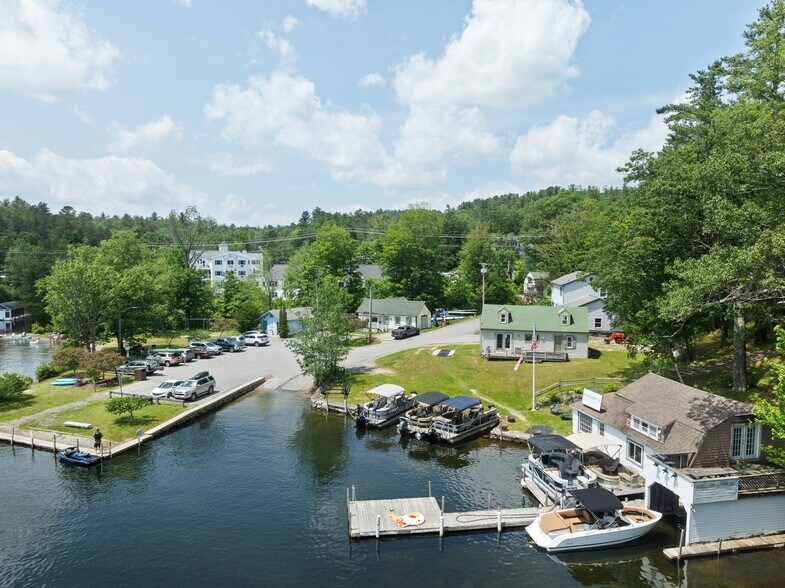 More Photos Of 15 Cooper St, Sunapee Marina For Sale