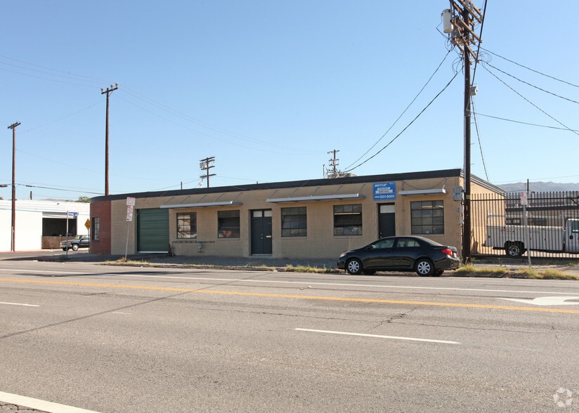 More Photos Of 7742-7750 Clybourn Ave, Sun Valley Warehouse For Lease