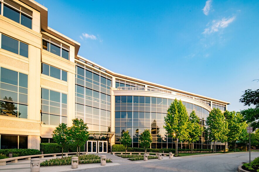 More Photos Of 505 Eagleview Blvd, Exton Office For Lease