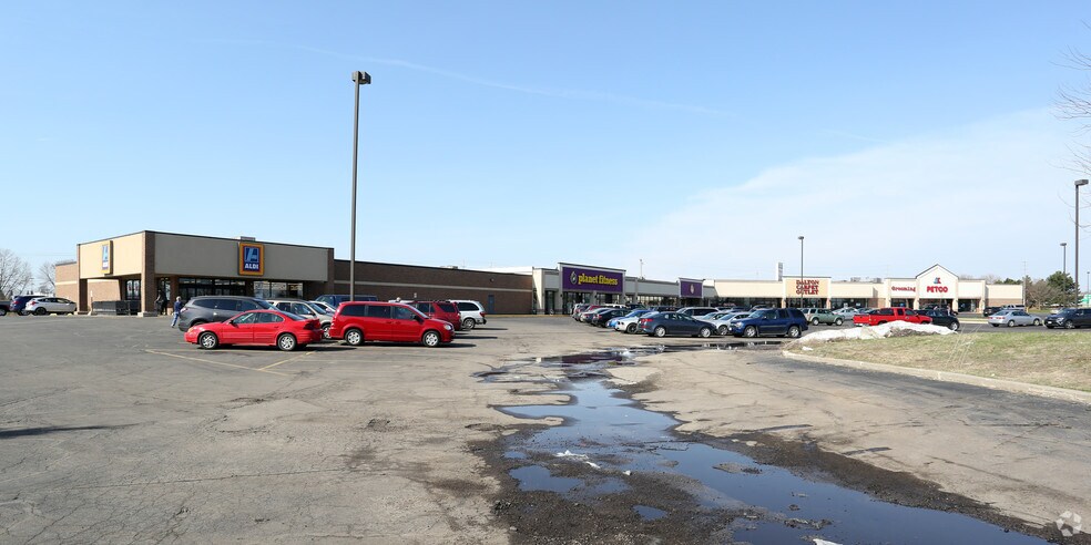 More Photos Of 1900-1964 S Koeller St, Oshkosh Unknown For Lease