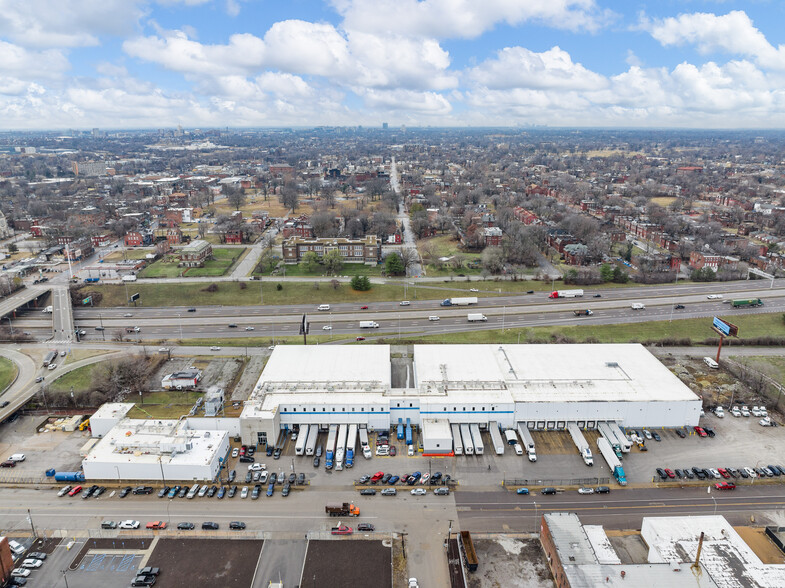 Primary Photo Of 3737 N Broadway, Saint Louis Refrigeration Cold Storage For Lease