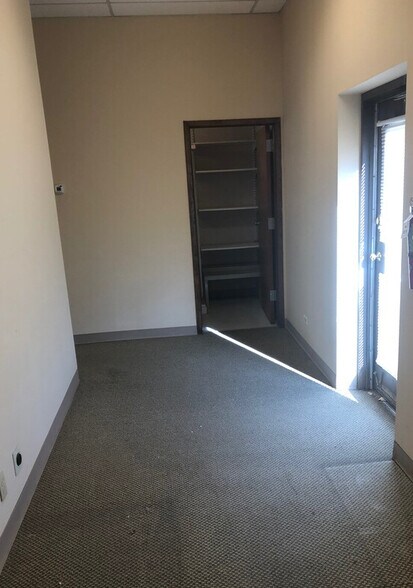 More Photos Of 2760-2790 S Wadsworth Blvd, Lakewood Freestanding For Lease