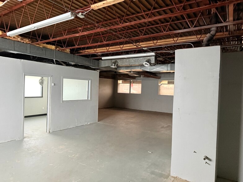 More Photos Of 4865 Carpenter Rd, Ypsilanti Warehouse For Sale