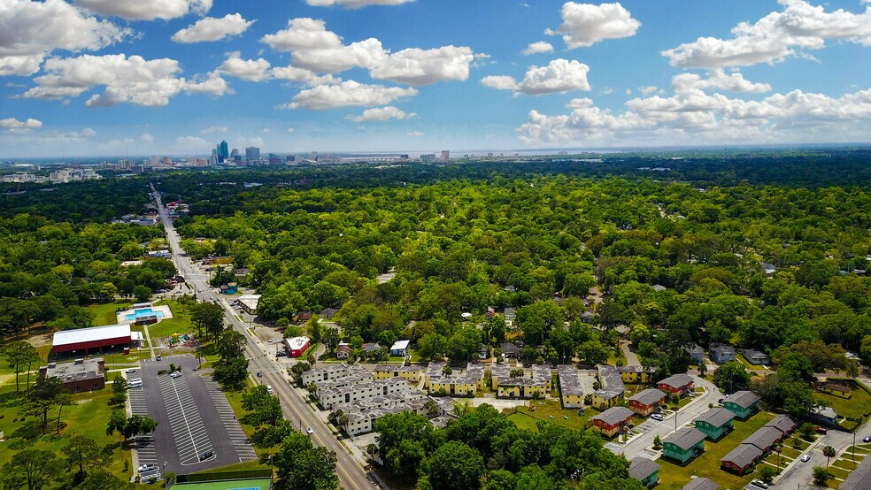 More Photos Of 4646 Moncrief Rd, Jacksonville Apartments For Sale