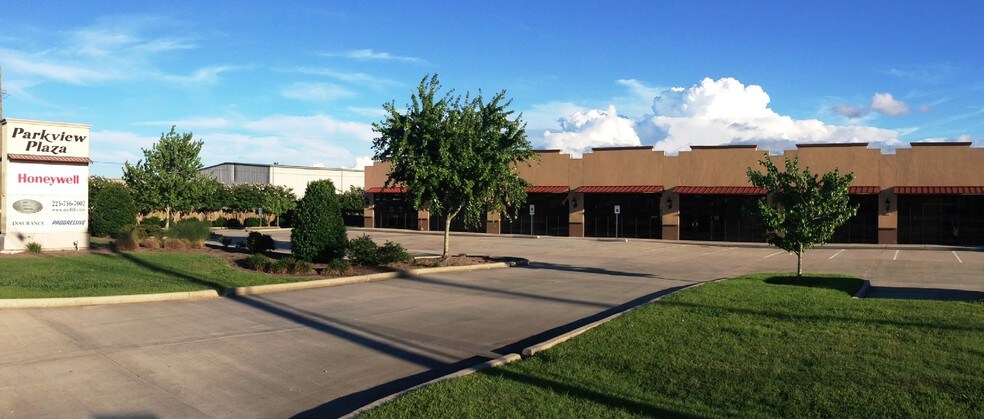 More Photos Of 12524 Jefferson Hwy, Baton Rouge General Retail For Lease