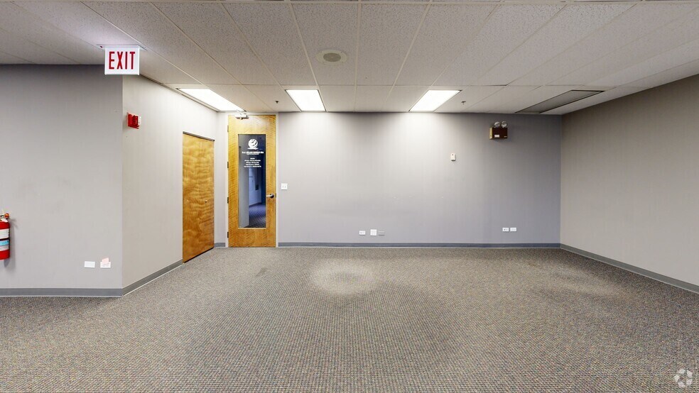 More Photos Of 1011 E Touhy Ave, Des Plaines Office For Lease