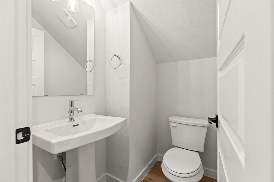 More Photos Of 2600 Gattis School Rd, Round Rock Apartments For Sale