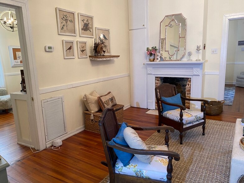 More Photos Of 702 McKinley Ave NE, Huntsville Office Residential For Sale