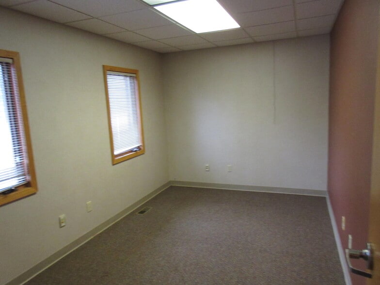More Photos Of 1787 Wagner Ave, Muskegon Medical For Sale