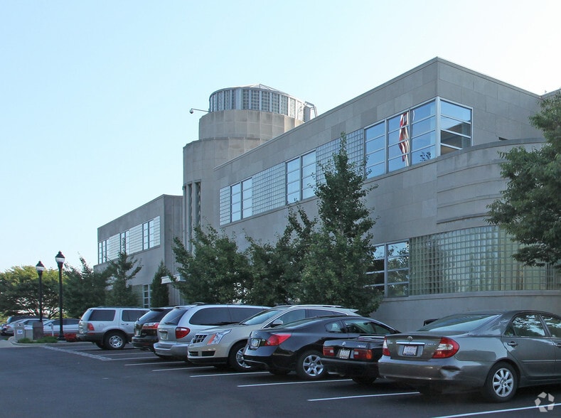 Primary Photo Of 1507 Dana Ave, Cincinnati Warehouse For Lease