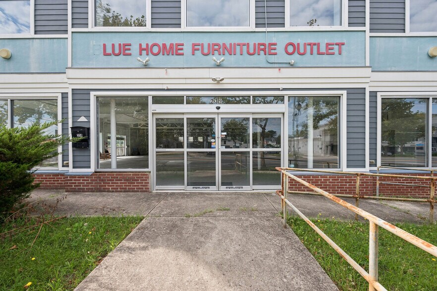 More Photos Of 235-239 W Landis Ave, Vineland Freestanding For Sale