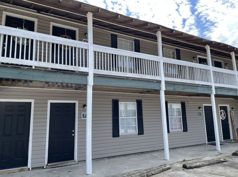 801 Main St, Ellisville, MS 39437 Apartments For Sale