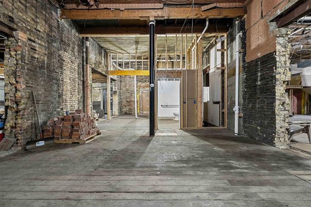 More Photos Of 408 Dousman St, Green Bay Storefront Retail Residential For Sale