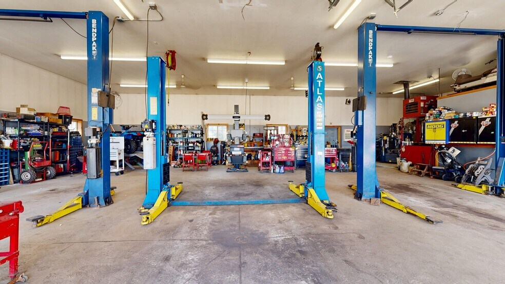 More Photos Of 48 S Main St, Andover Auto Repair For Sale