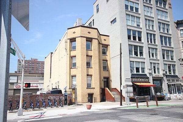 More Photos Of 66 Hudson St, Hoboken Office For Sale