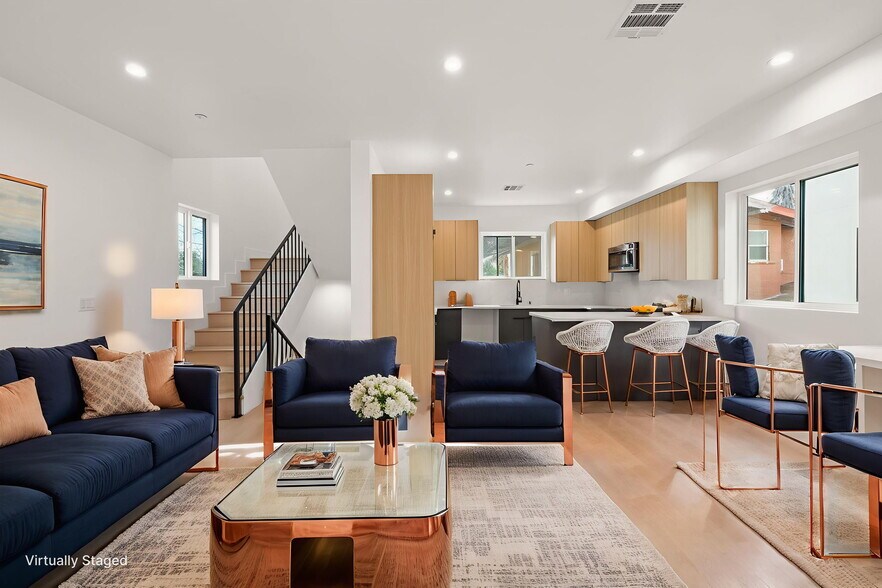 More Photos Of 913 N Hobart Blvd, Los Angeles Apartments For Sale