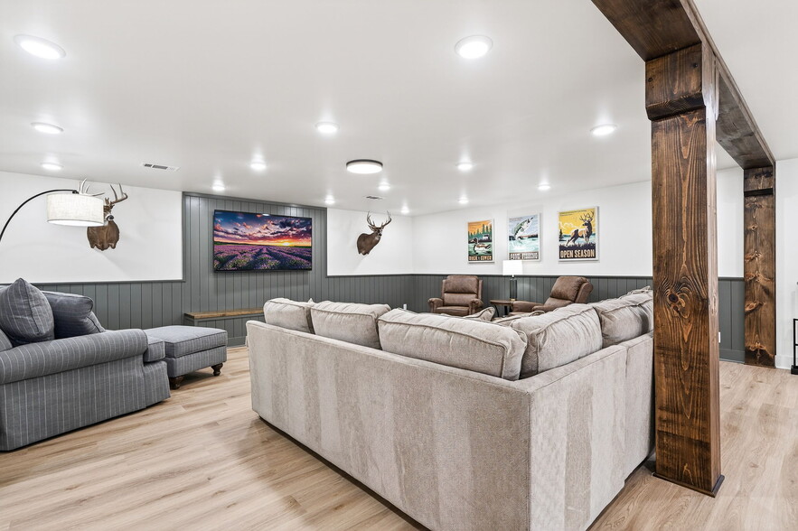 More Photos Of 1249 Gulf Rd, Spencer Golf Course Driving Range For Sale