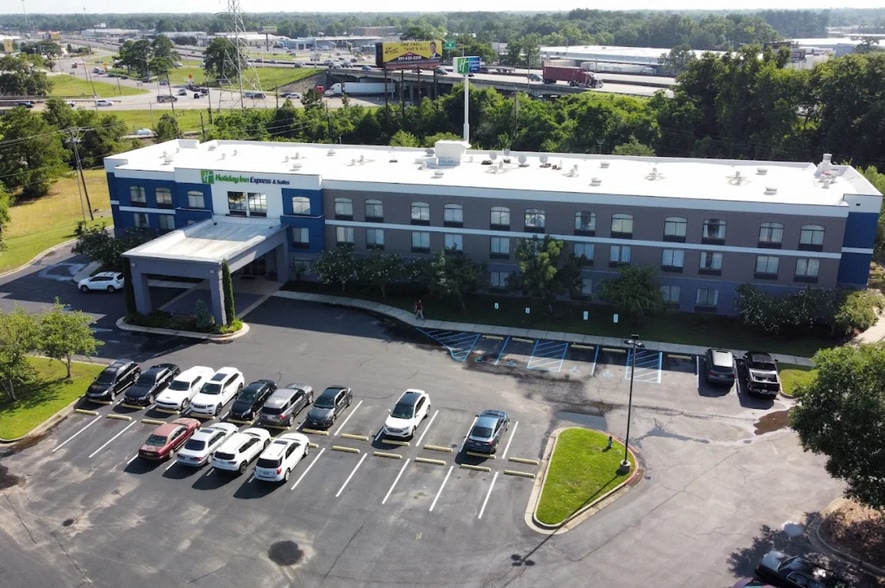 More Photos Of 516 Springhill Plaza Ct, Mobile Hotel For Sale