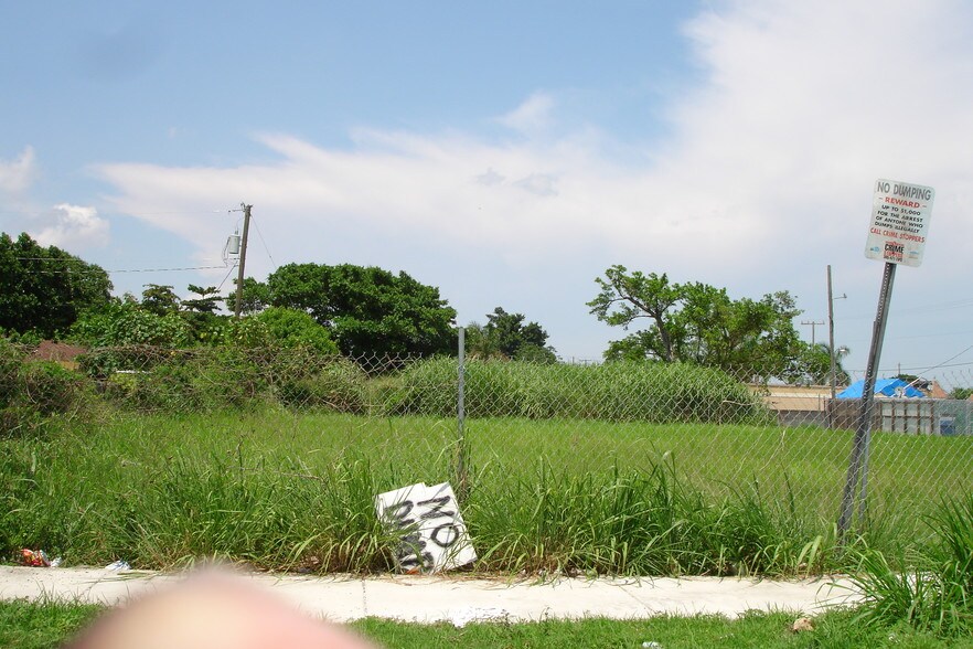 More Photos Of 10025 W Indigo St, Miami Land For Sale
