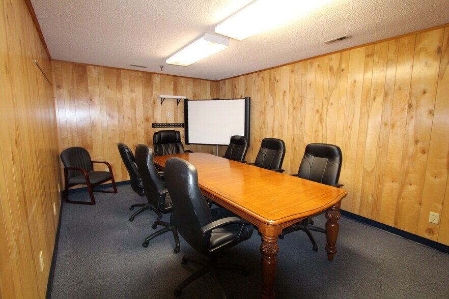 More Photos Of 4501 E Palmetto St, Florence Warehouse For Sale