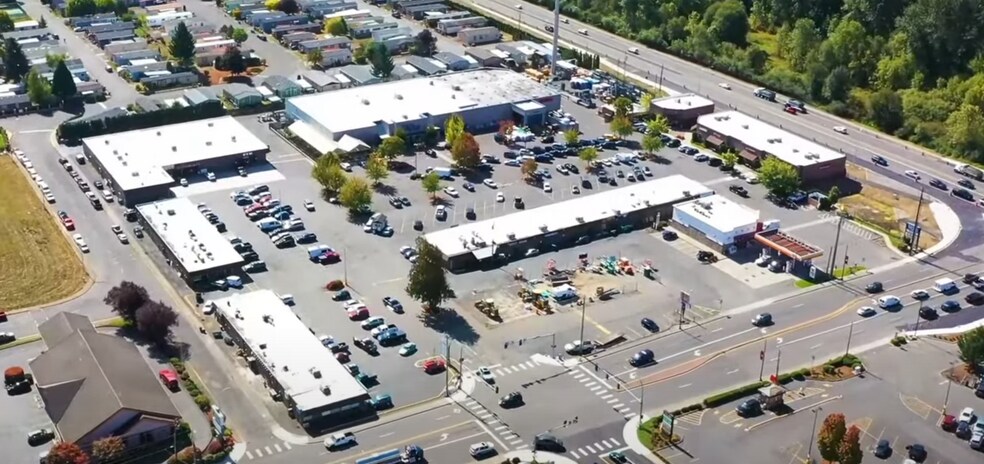 More Photos Of 713-813 W Main St, Battle Ground Unknown For Lease