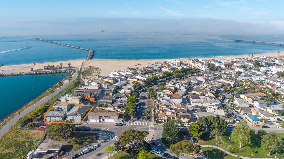 More Photos Of 1635-1639 Seal Way, Seal Beach Apartments For Sale