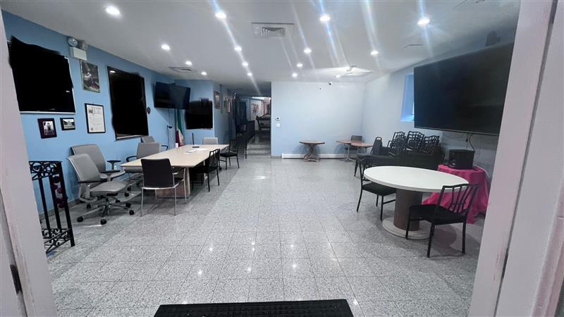 More Photos Of 4602 30th Ave, Astoria Storefront Retail Residential For Lease